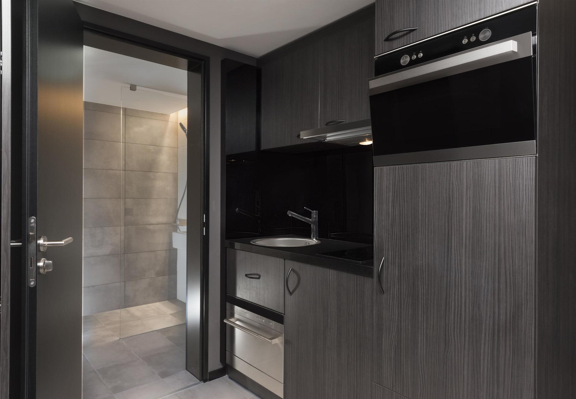 Adina Apartment Hotel Leipzig Ngoại thất bức ảnh